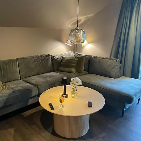 3, Penthouse. *