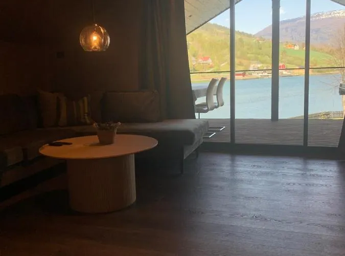 3, Penthouse. Apartamento Olden