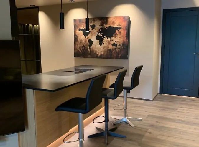 3, Penthouse. Apartamento *