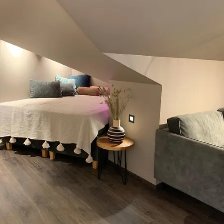 3, Penthouse. Apartmán *